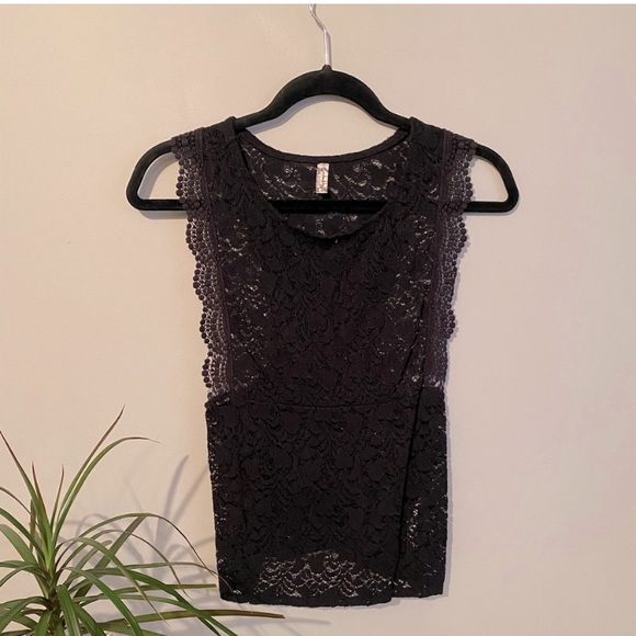 Free People black lace tank - Picture 1 of 6